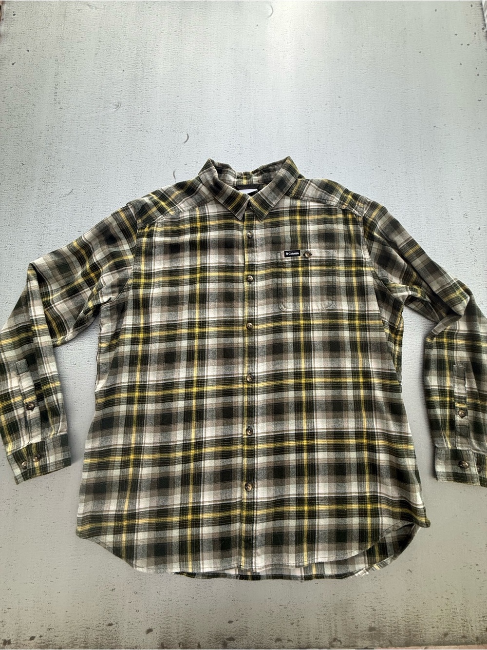 Columbia Men's Olive, Yellow & Cream Plaid Button-Down Shirt